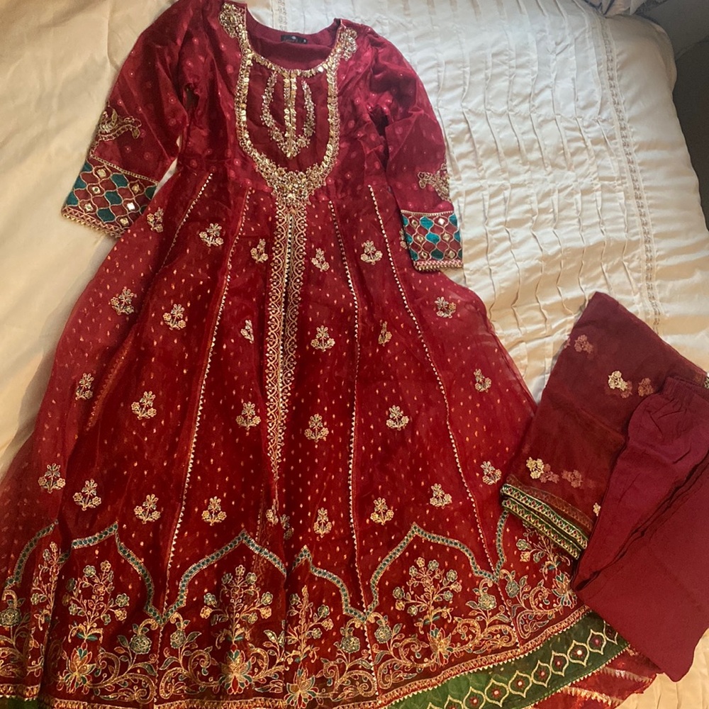 Pakistani/ Indian 3 piece dress